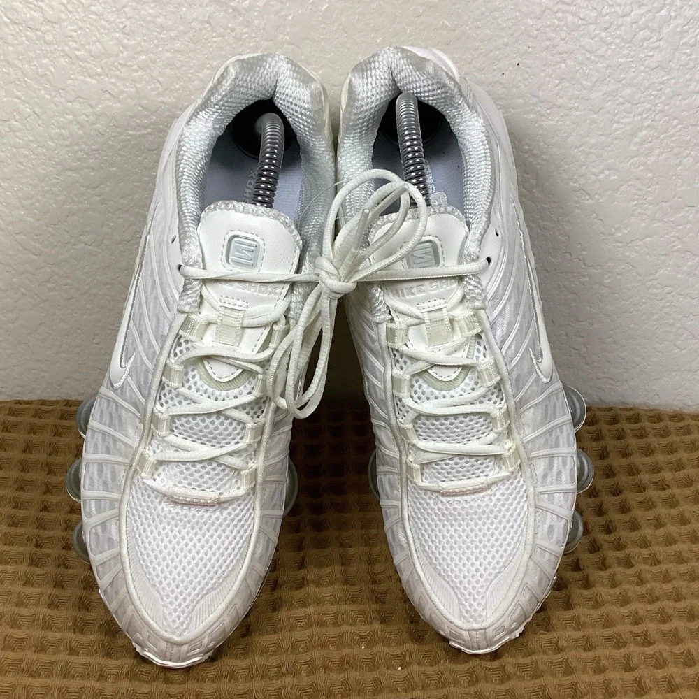 NEW Nike Shox TL Sail White Silver Women's Size 8.5 Sneakers Shoes AR3566-103